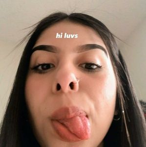 Meet your Posher, Jasmine